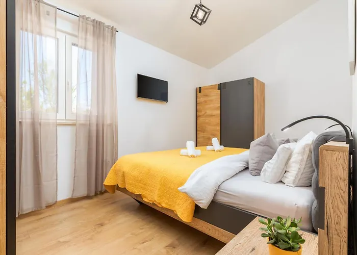 3 Bedroom Gorgeous In Dom wakacyjny