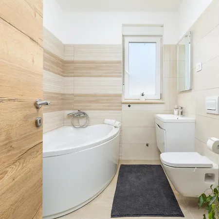 Luxurious Home In Pula