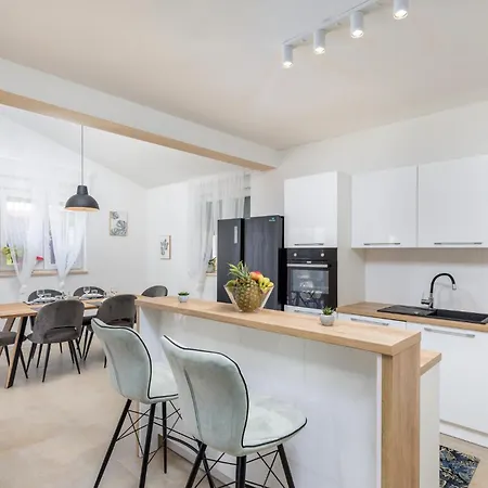 3 Bedroom Gorgeous In