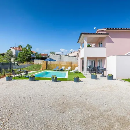 3 Bedroom Gorgeous In Tatil Evi Pula